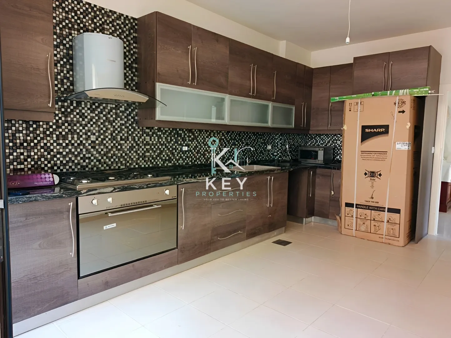 Apartment for sale in Jouret El Ballout, Lebanon - 3 bed, 3 bath