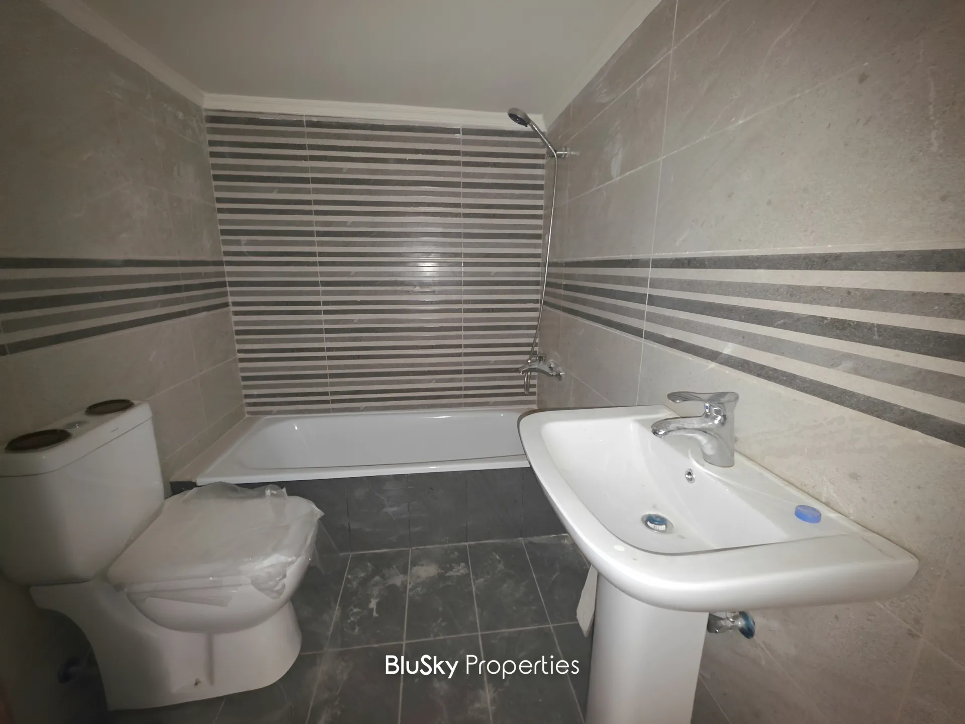 Apartment for rent in Baabdat, lebanon