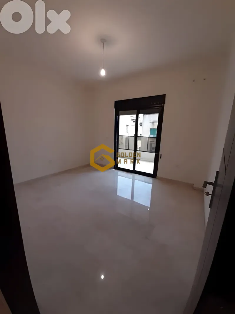 Apartment for Sale in Ras Al Naba'a, Beirut
