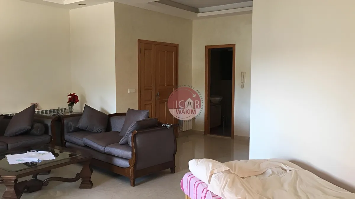 Apartment for Sale in Baabdat