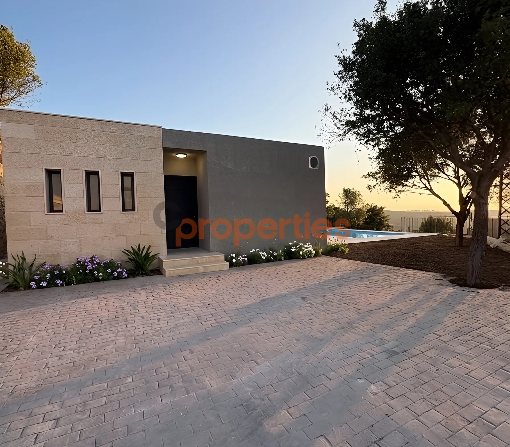 House for Sale in Chabtine