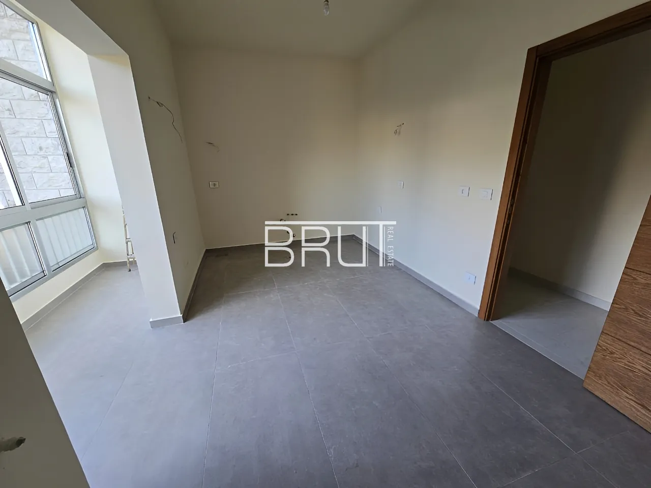 Apartment for Sale in Feitroun - 3 bed, 3 bath