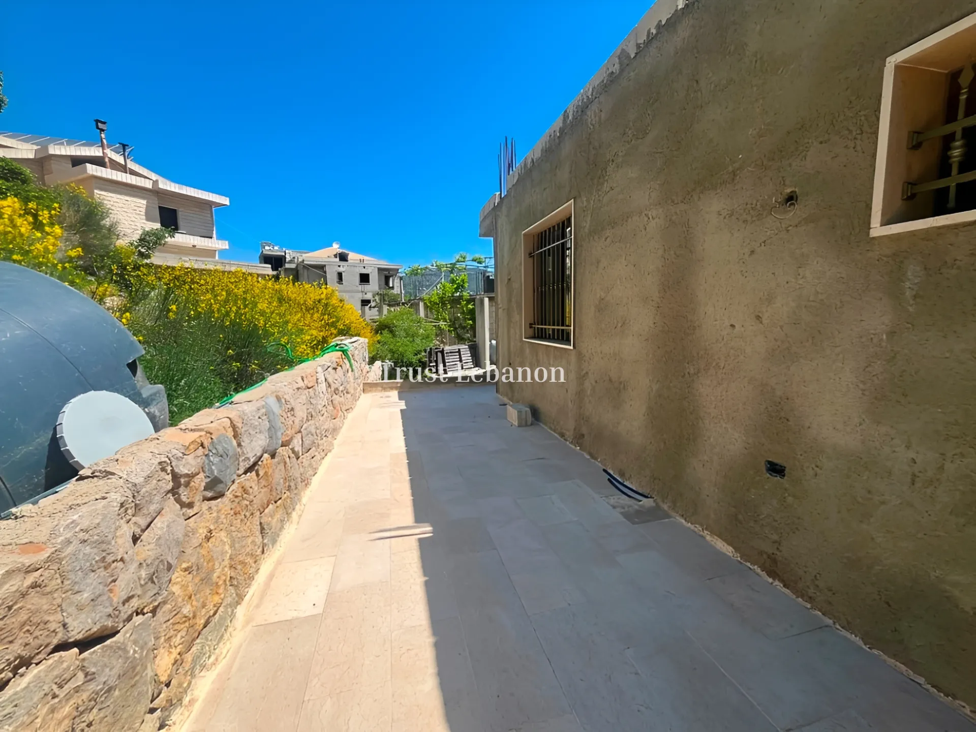 Apartment for rent in Bteghrine, Lebanon