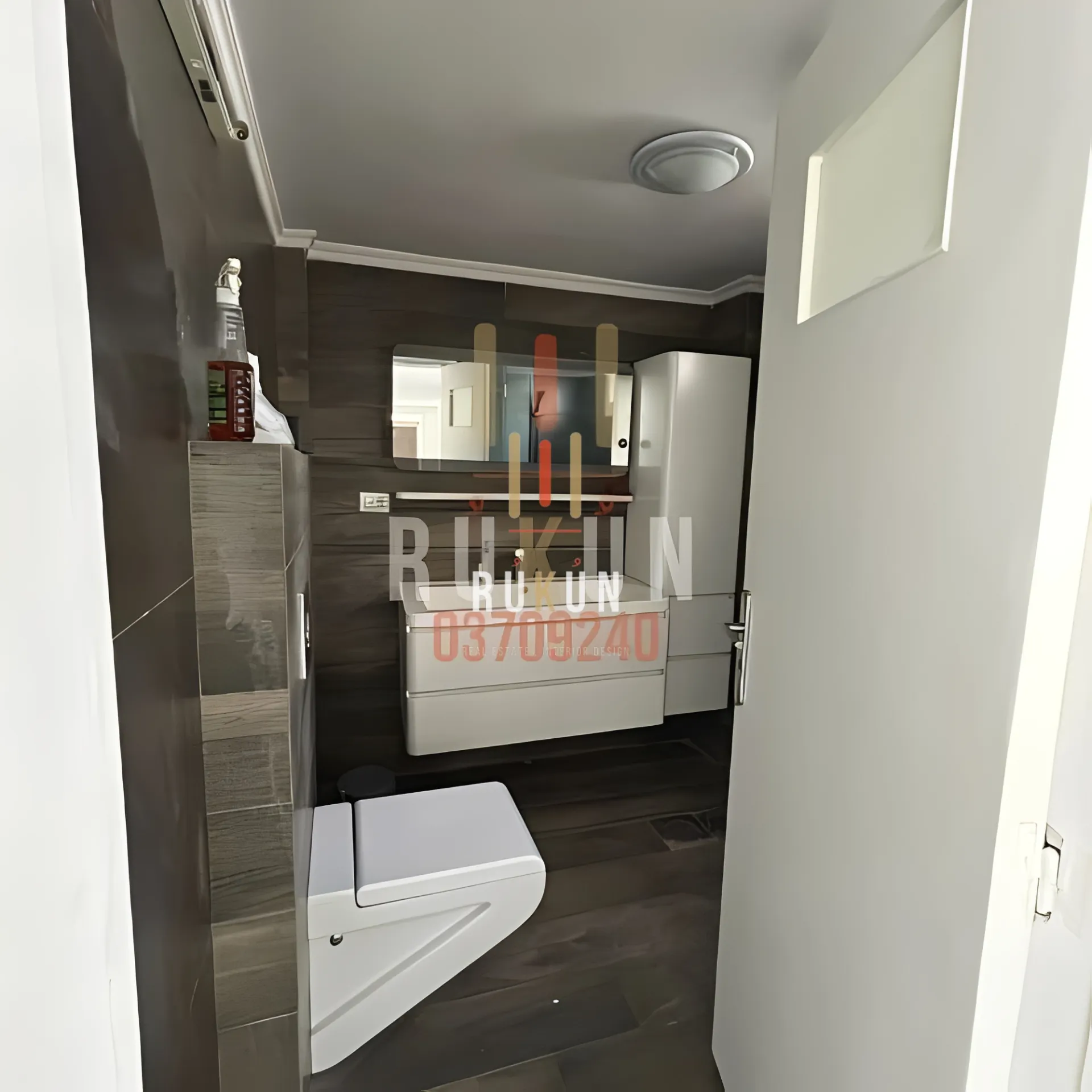 Office for rent in Mar Mikhael