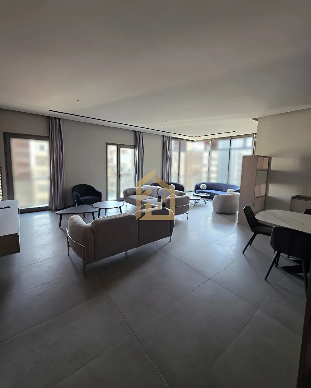 Apartment for rent in Achrafieh, Beirut, Lebanon - 3 bed, 3 bath