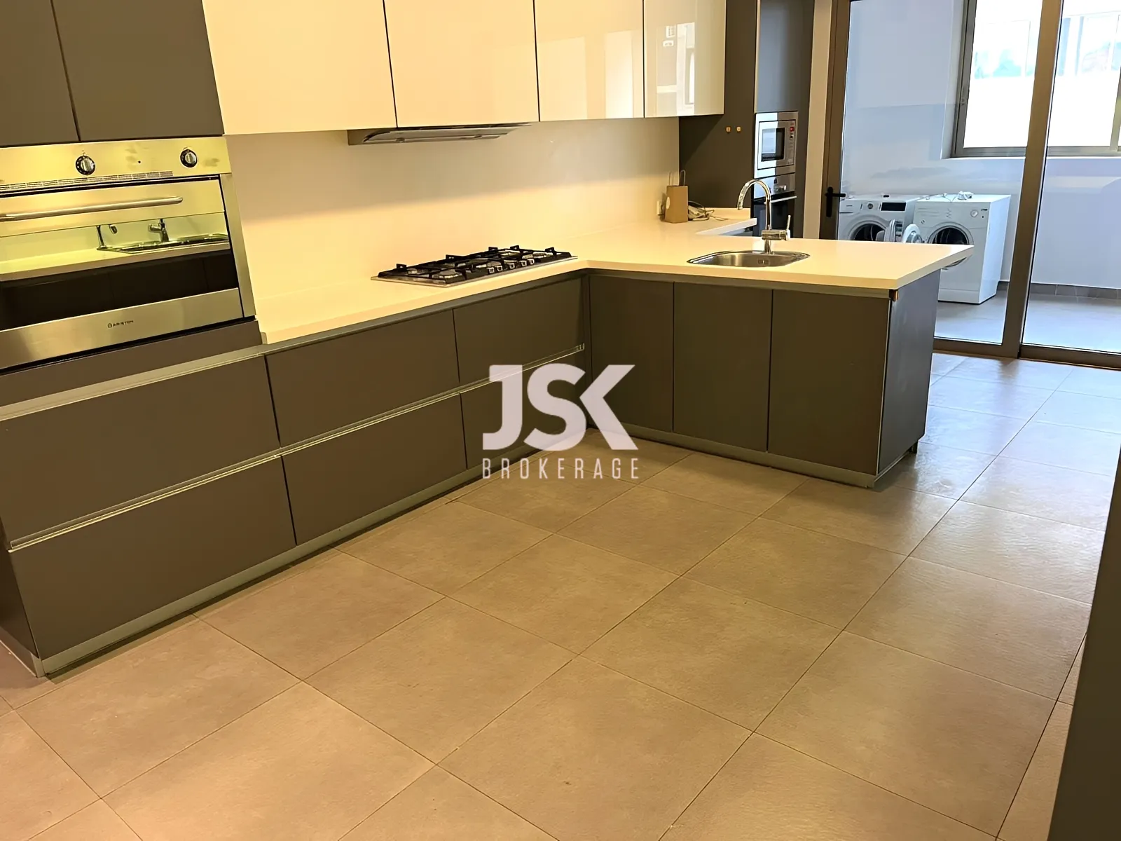 Apartment for Rent in Ras