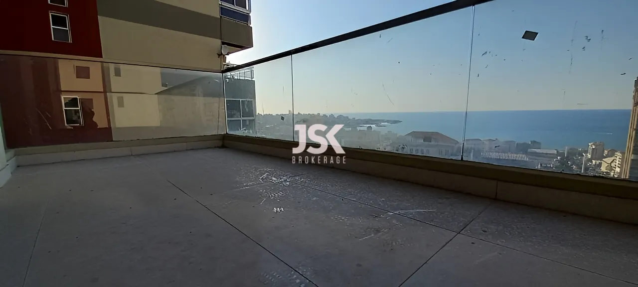 Apartment for Sale in Haret Sakher