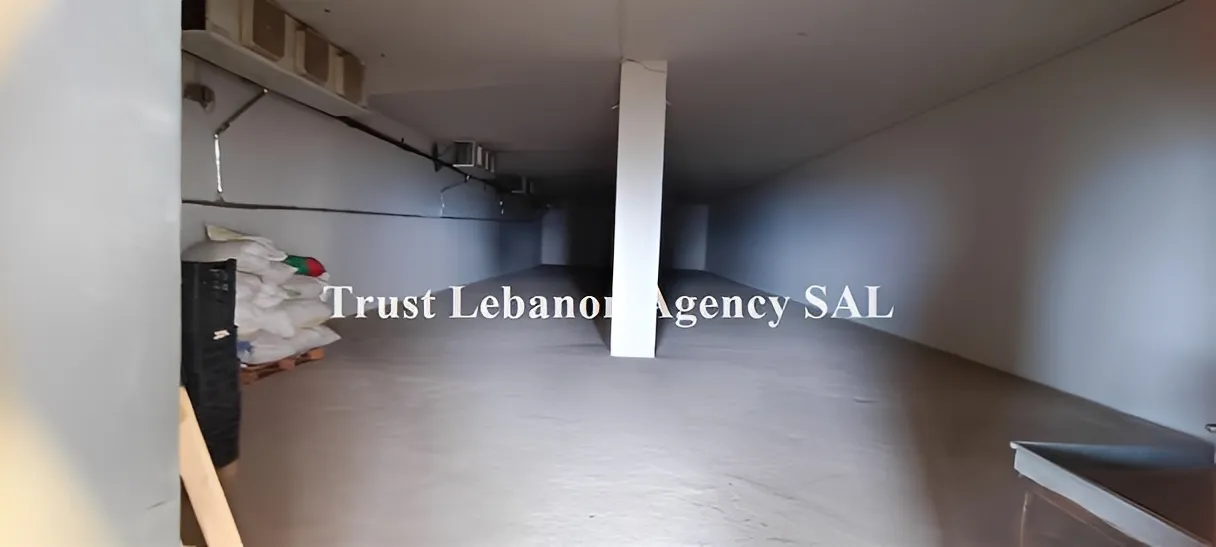 Commercial Property For Rent in Metn, Dbayeh