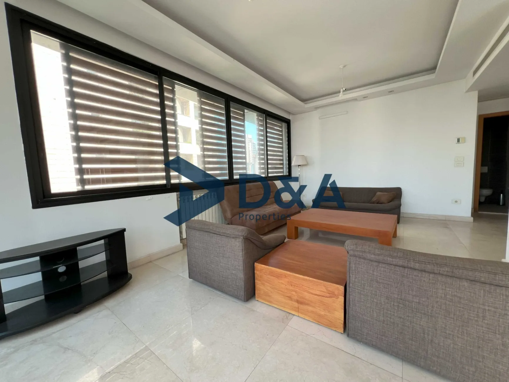 Apartment for rent in Achrafieh, Beirut, Lebanon - 3 bed, 4 bath