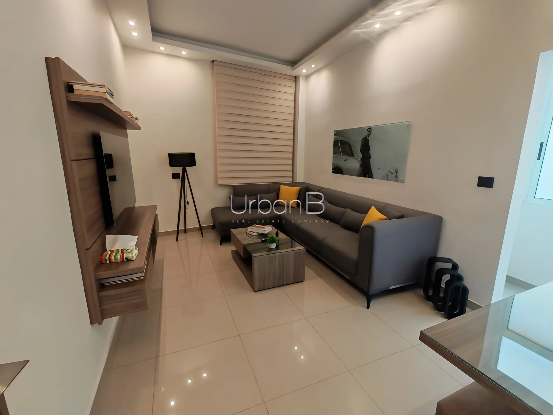 Apartment for Rent in Achrafieh, Beirut, Lebanon - 1 bed, 1 bath