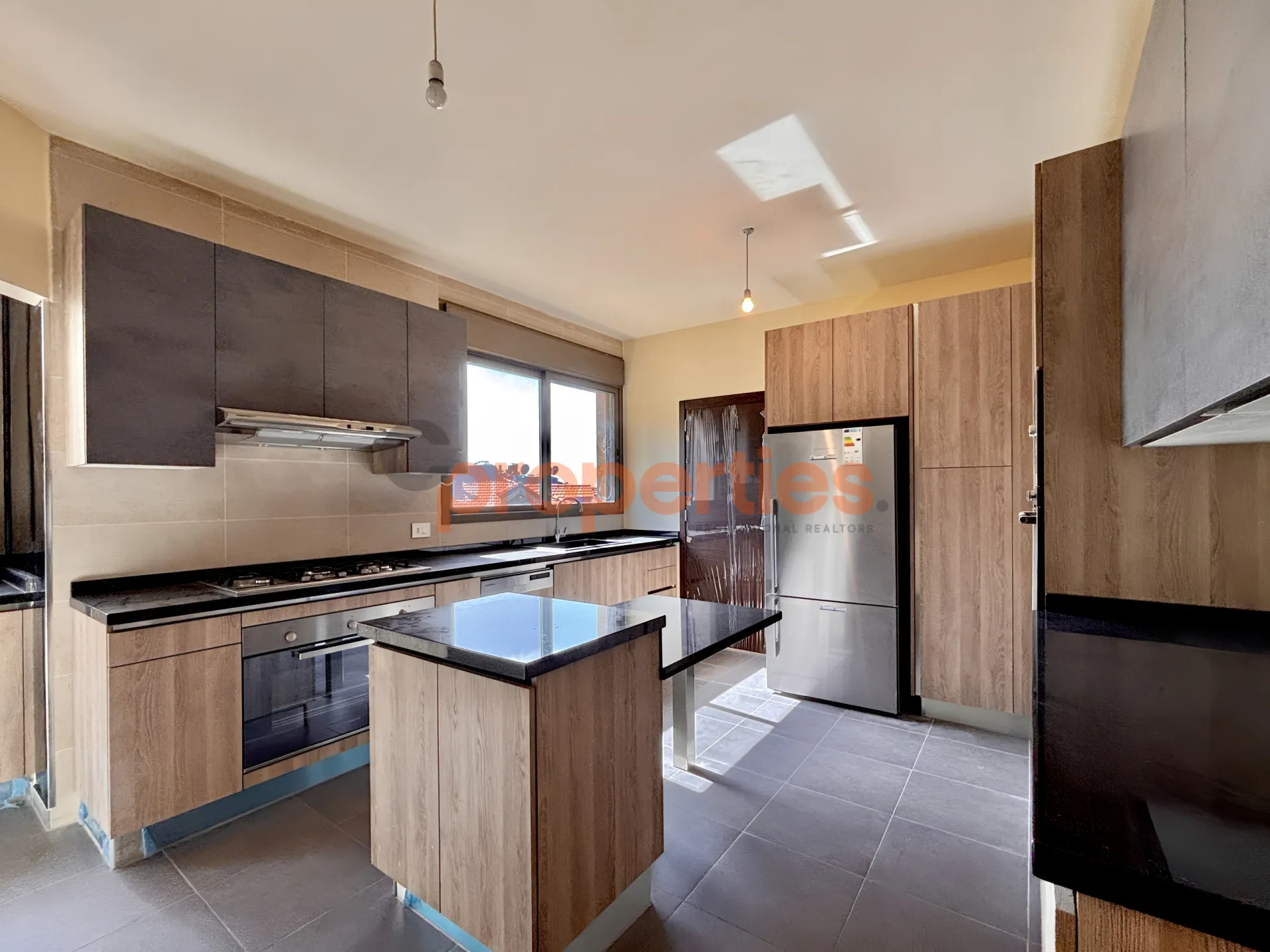 Apartment for Sale in Jouret El Ballout