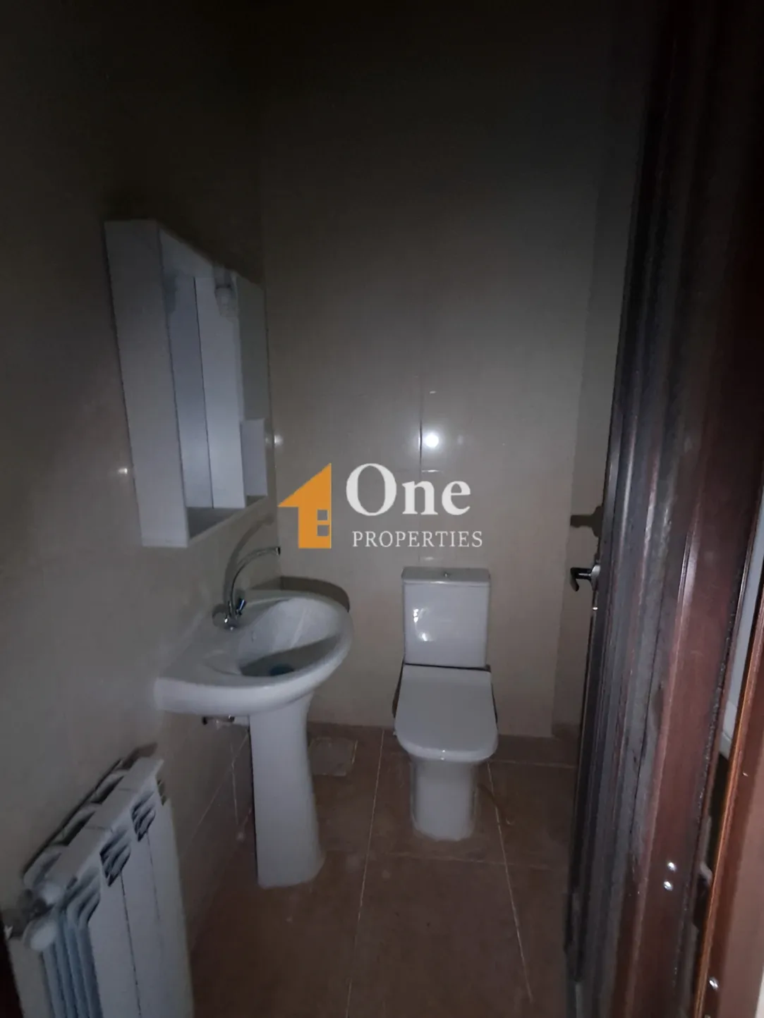 Triplex for sale in Mechmech, Lebanon