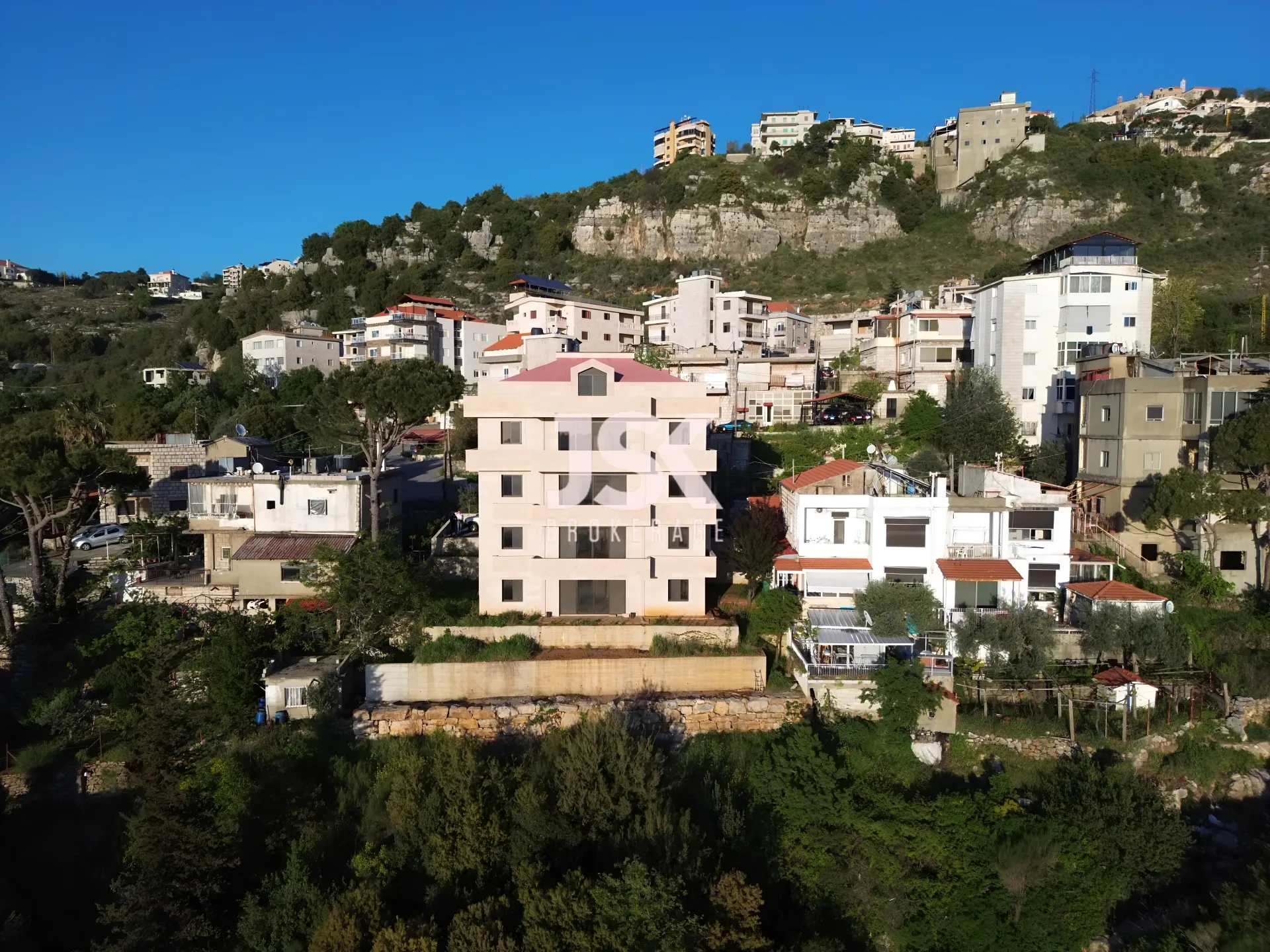 Building for Sale in Bikfaiya