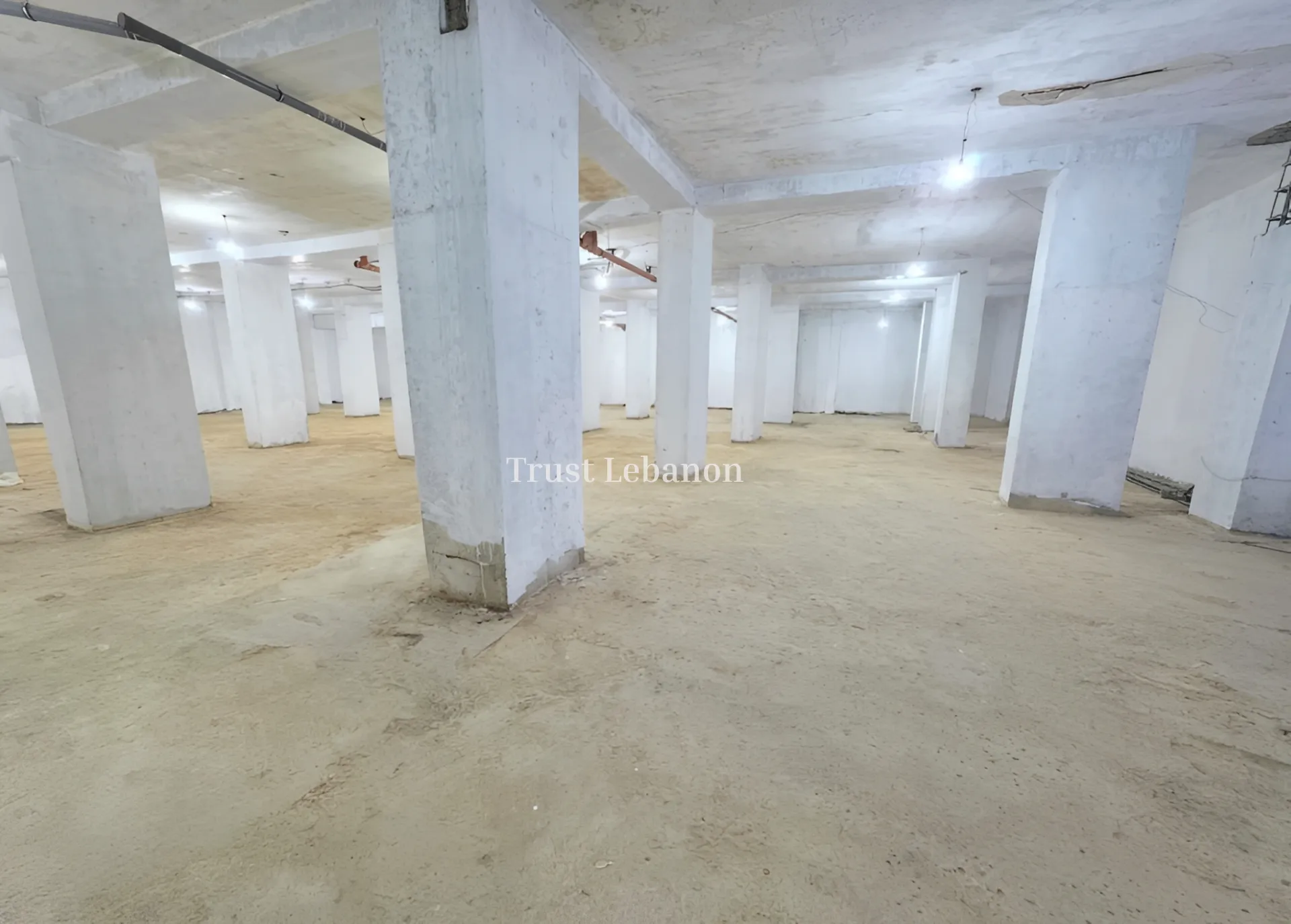 Warehouse for sale in Hazmieh, Lebanon