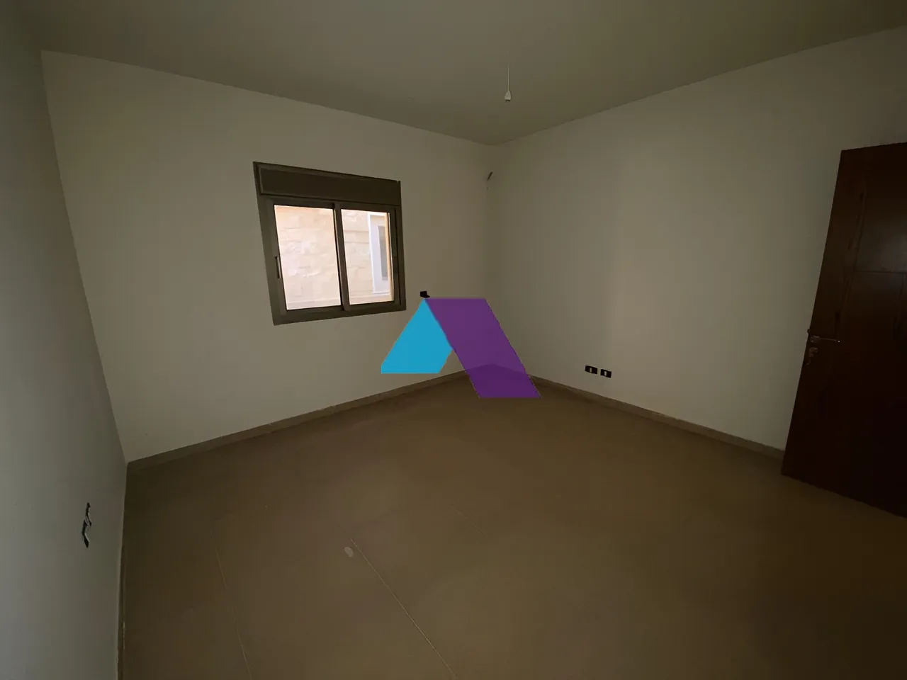 Apartment for Sale in Ballouneh