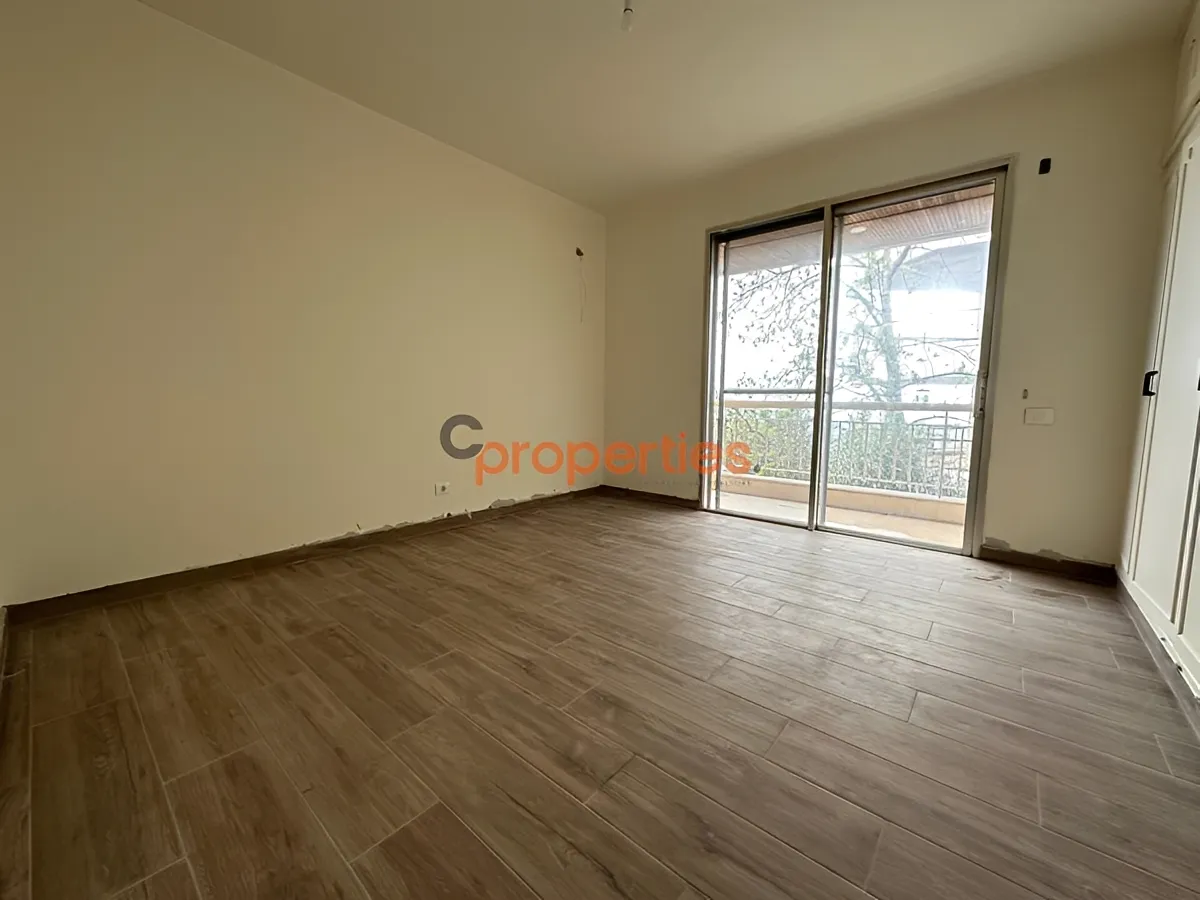 Apartment for Rent in Mtaileb