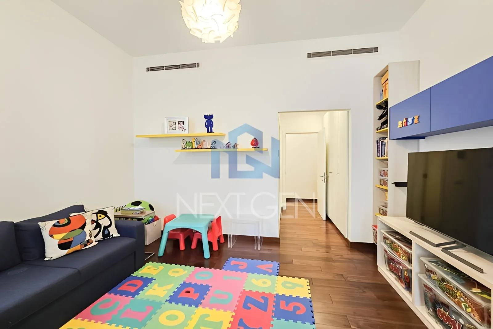 Apartment for Sale in Saifi Village