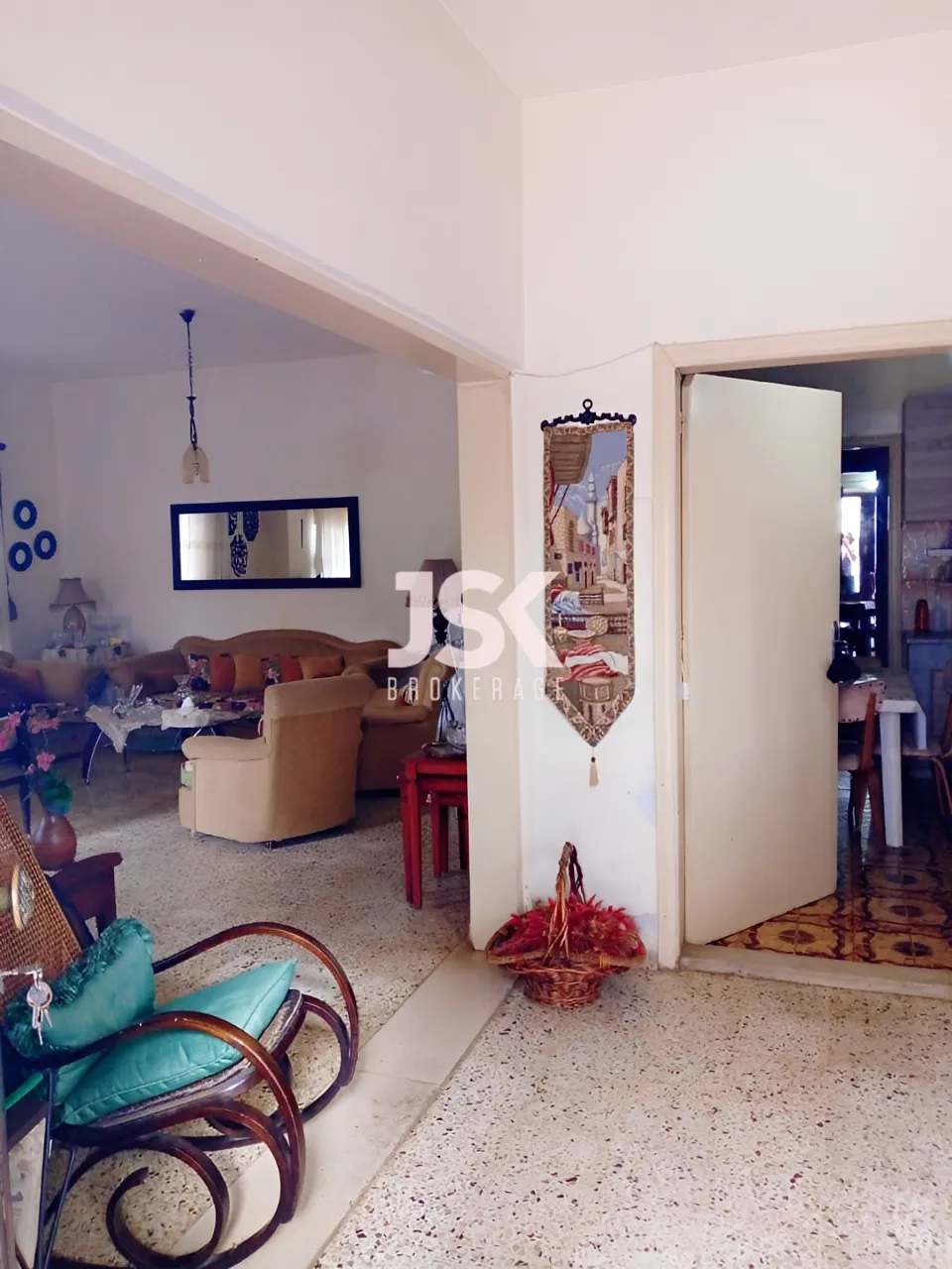Apartment for Sale in Batroumine