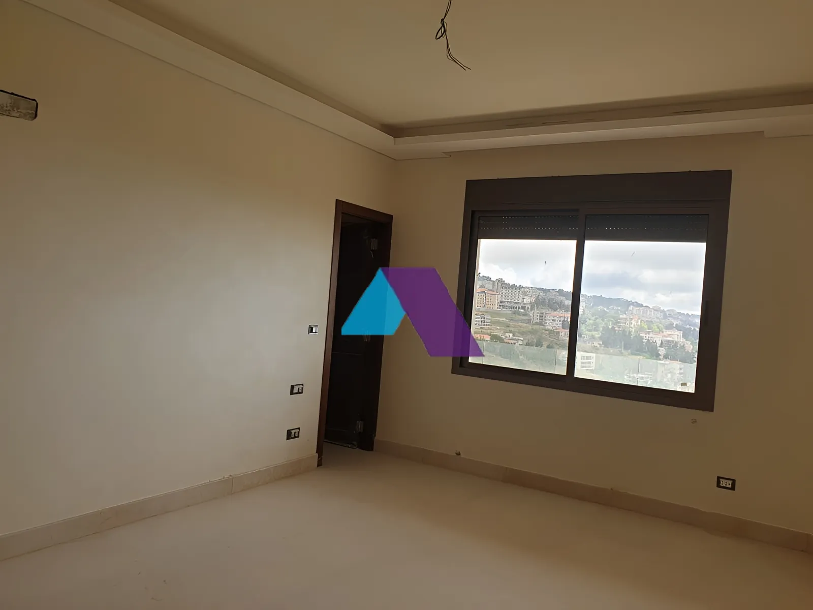 Apartment for Sale in Aabadiyeh