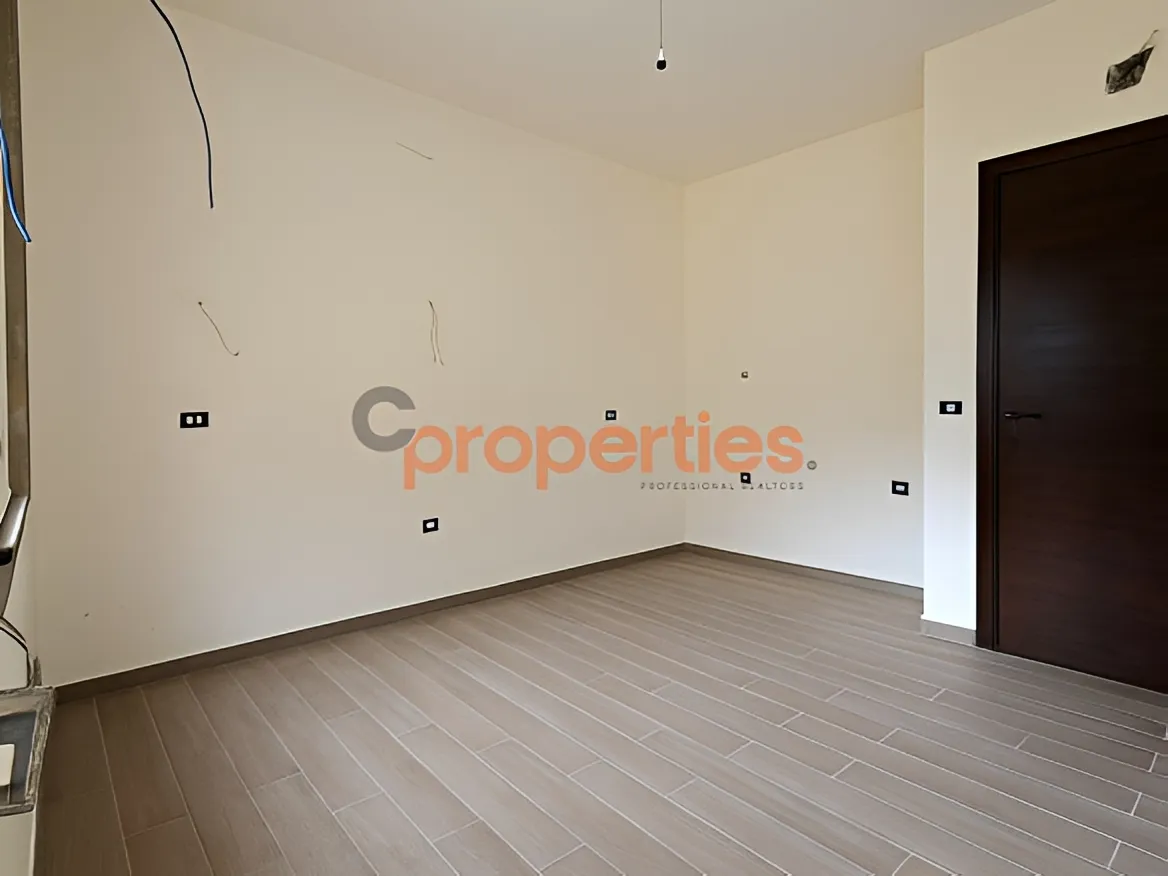 Apartment for Sale in Halat