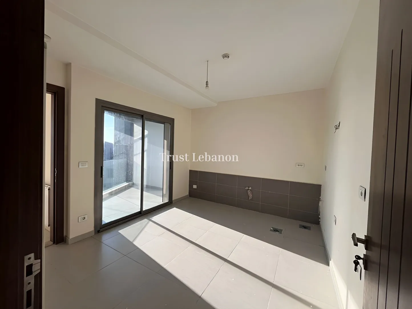 Apartment for sale in Sodeco, Beirut, Lebanon - 3 bed, 3 bath