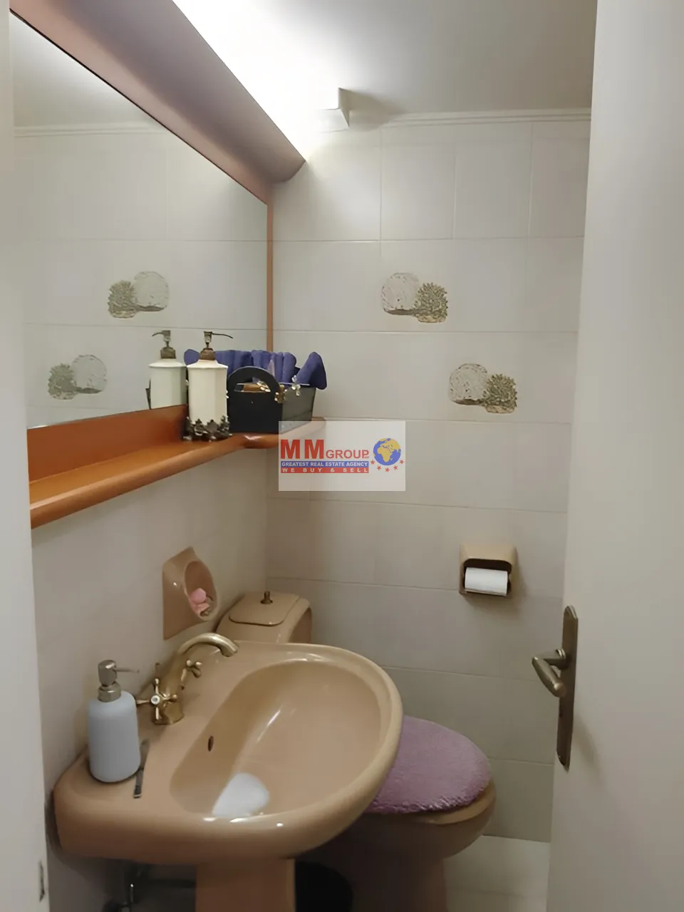 Apartment for Rent in Mazraat Yashouh