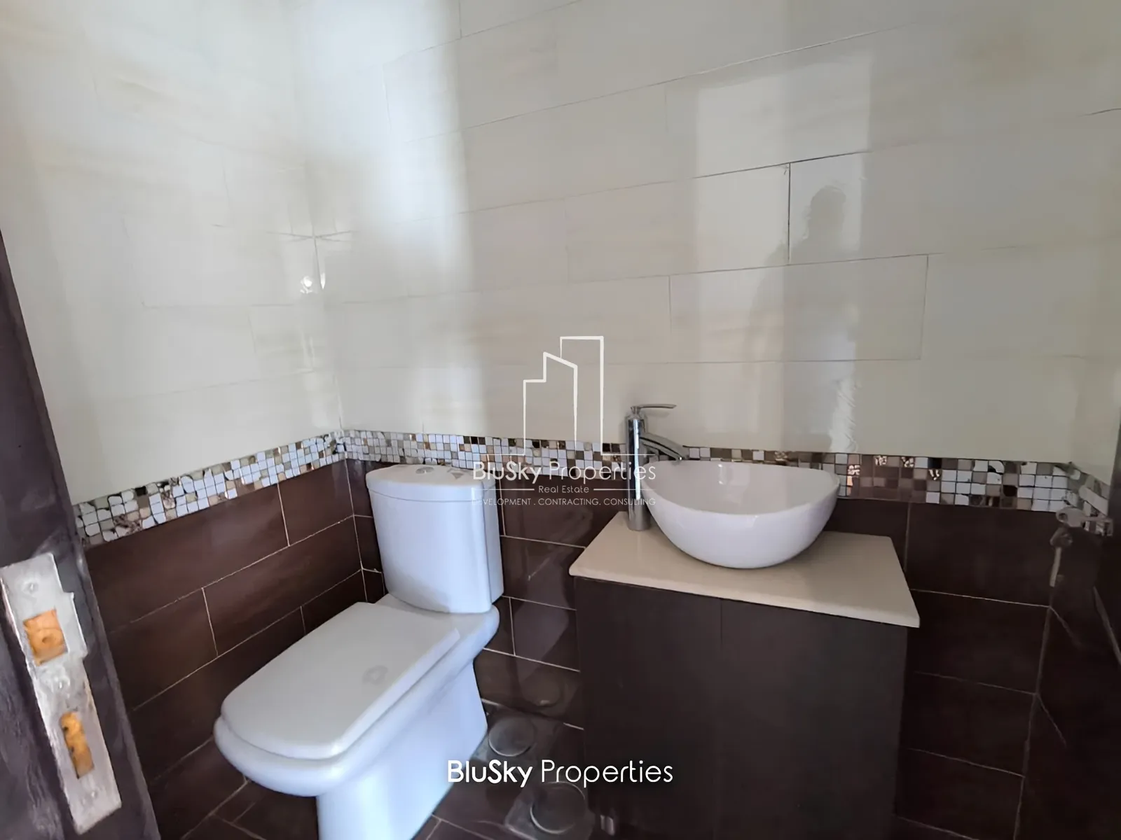 Apartment for Sale in Bkenneya
