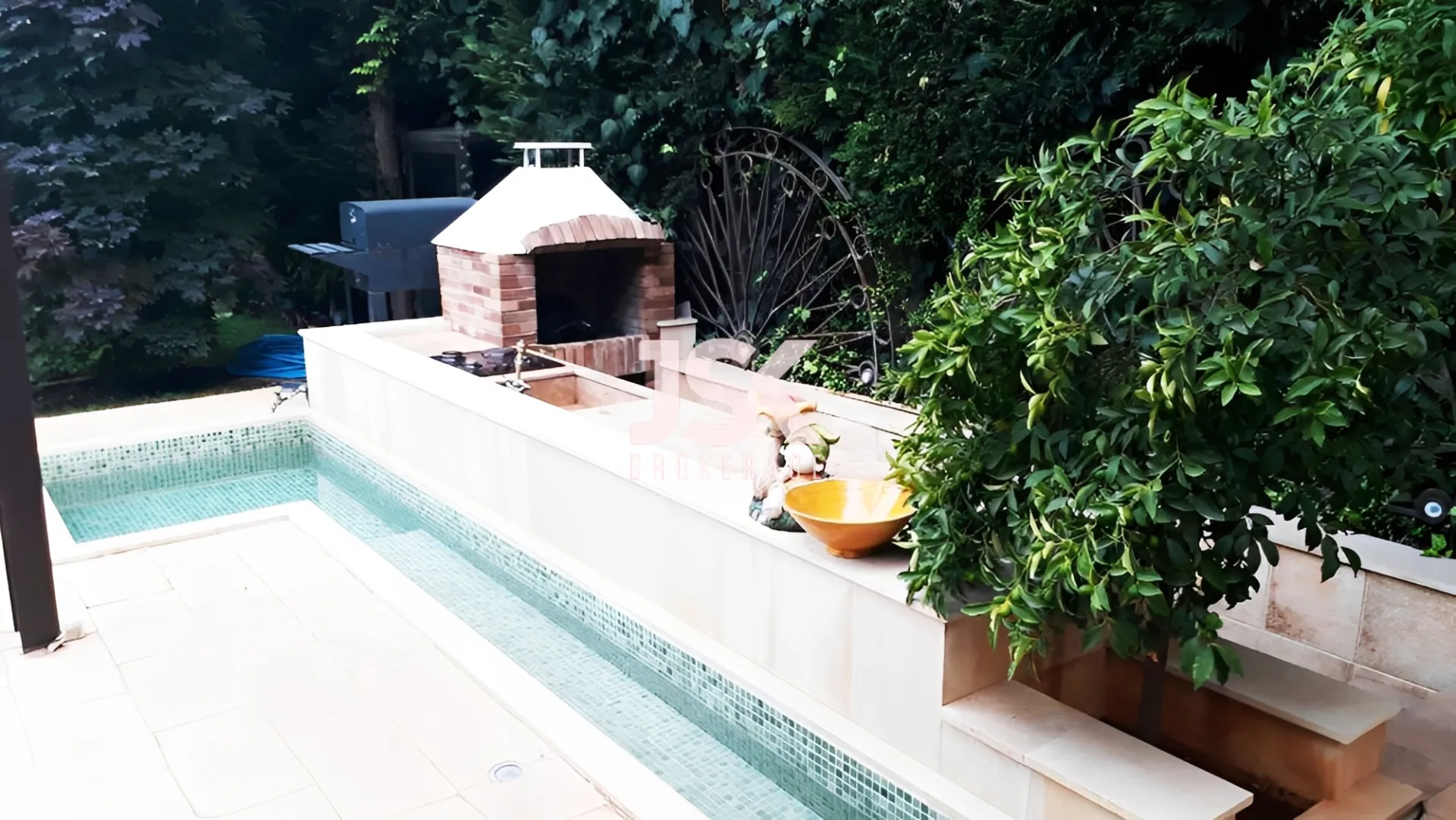 Villa for Sale in Jouret El Ballout, Lebanon