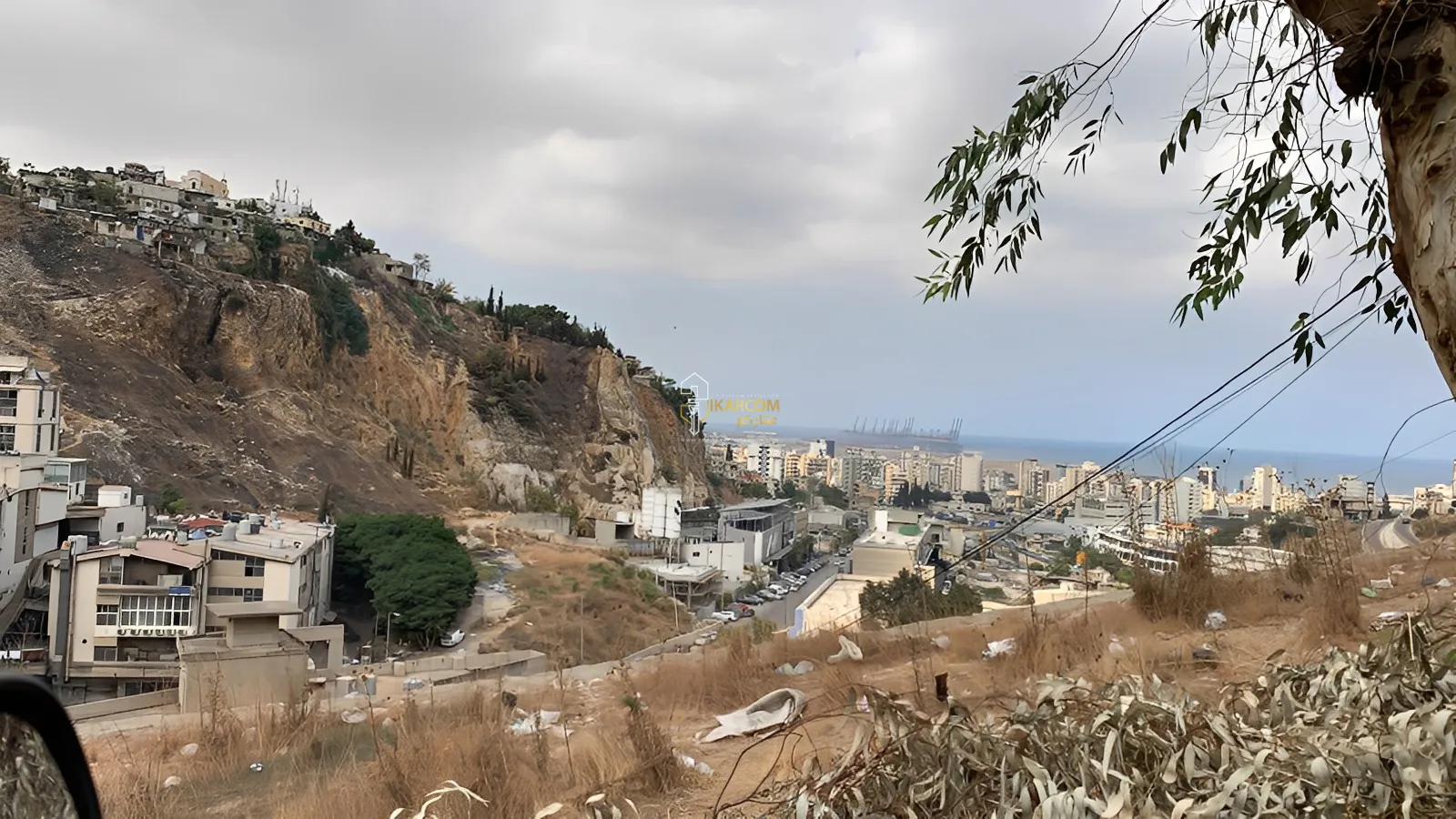 Shop For Rent in Roumieh