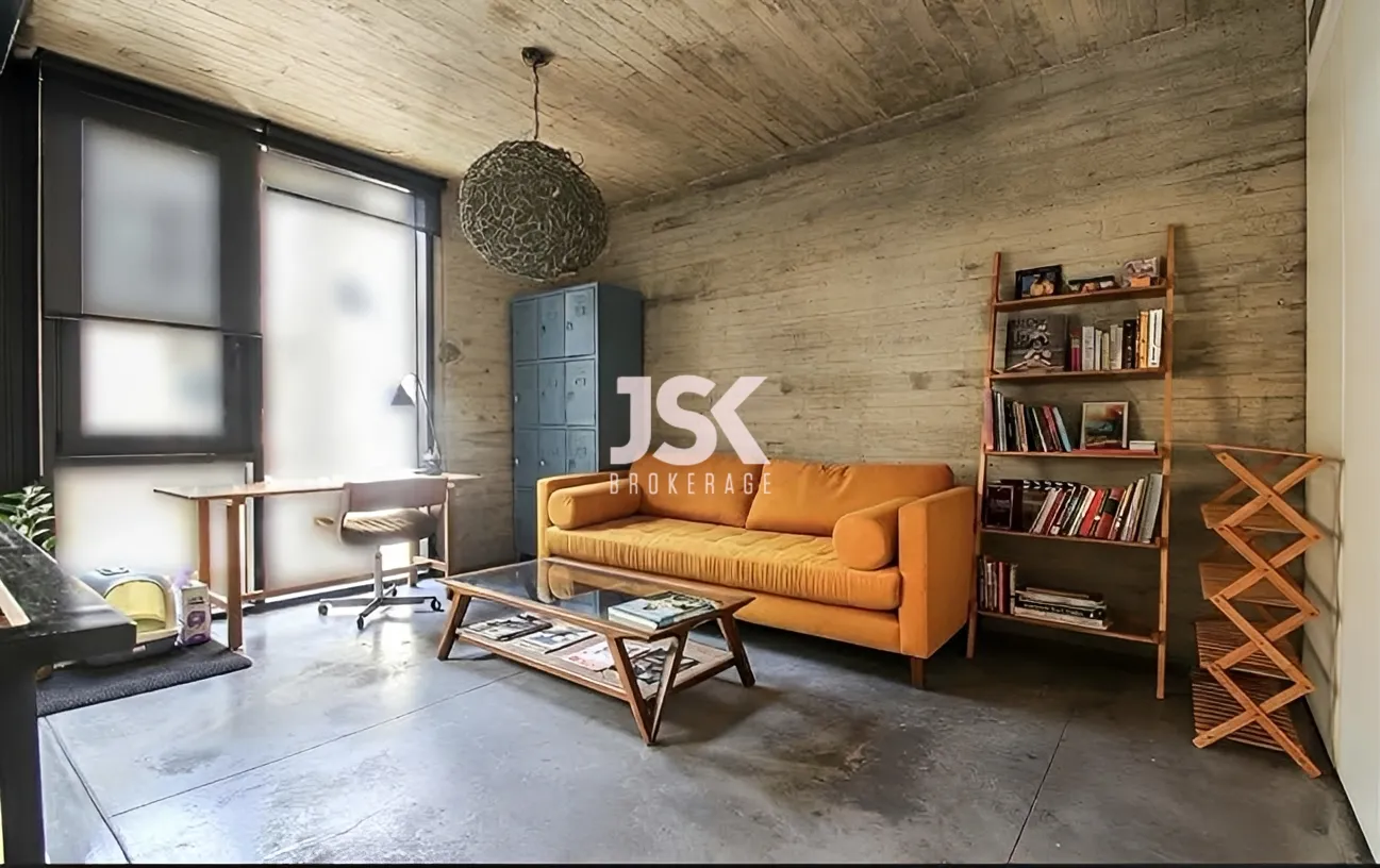 Loft for Sale in Achrafieh