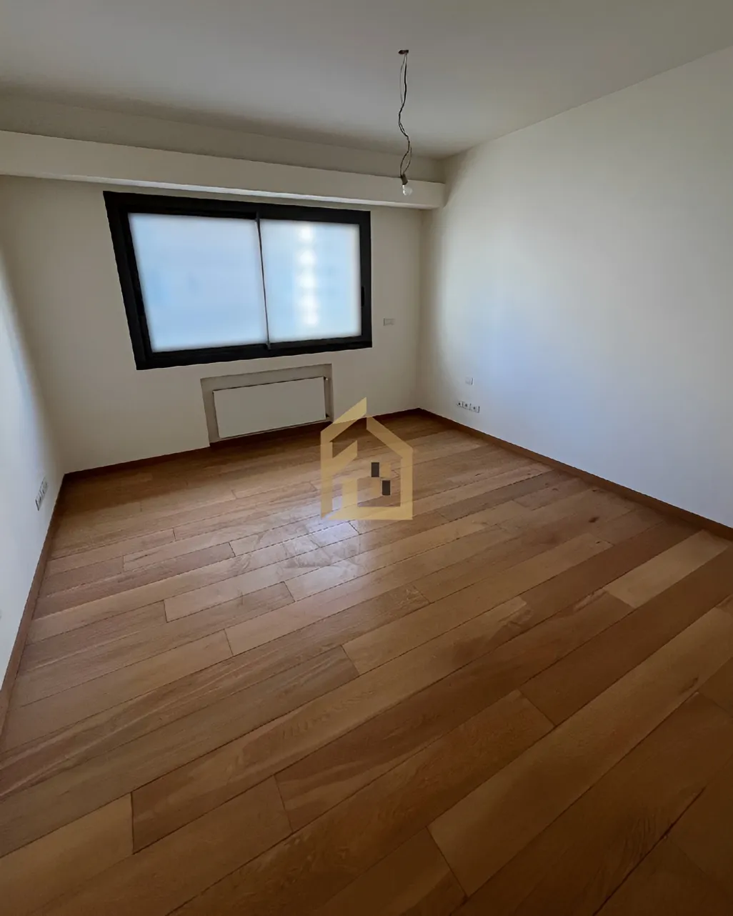Apartment for sale in Ramleh Al Bayda, Beirut, Lebanon