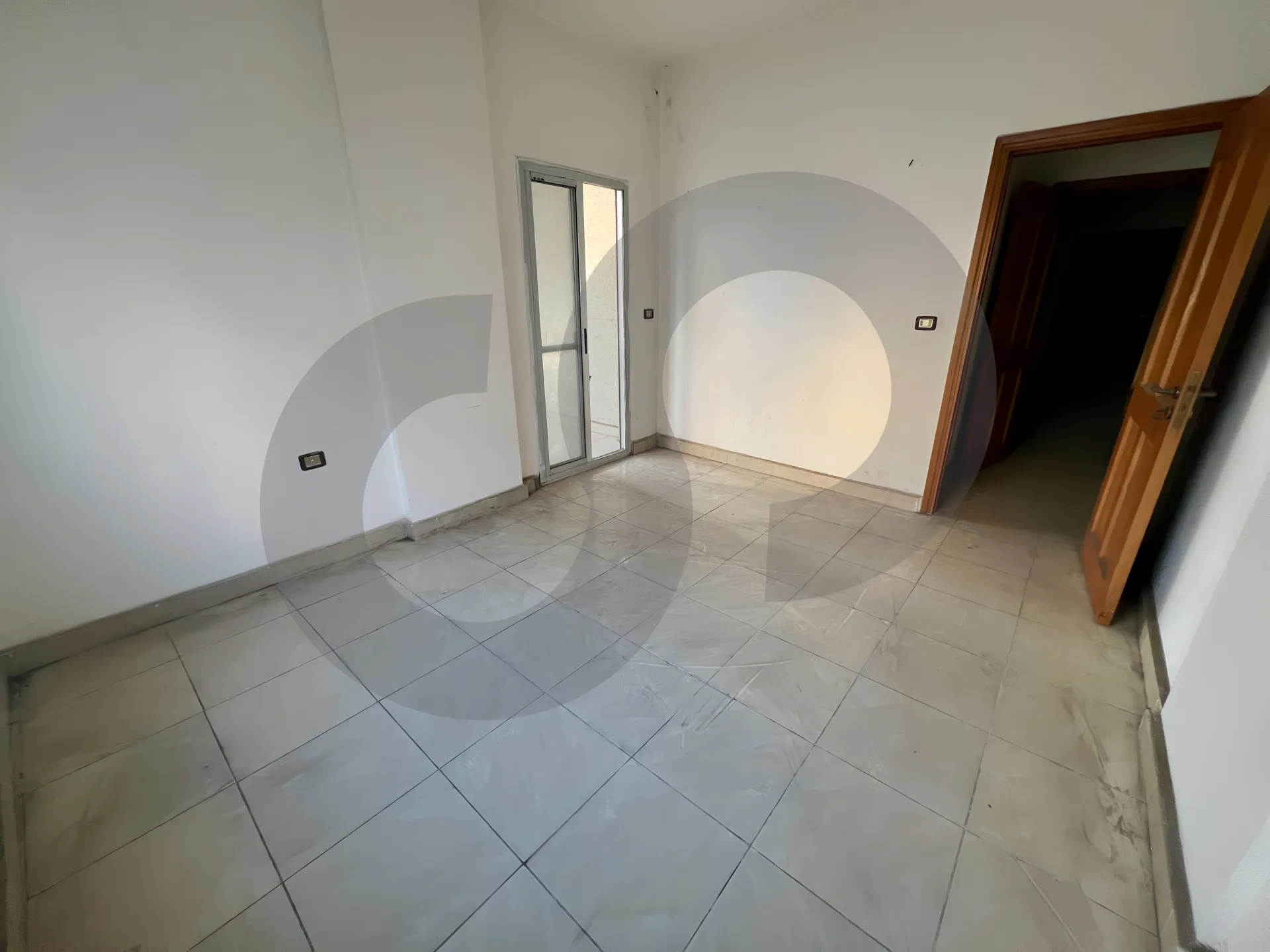 Apartment for Sale in Tariq el Jdideh