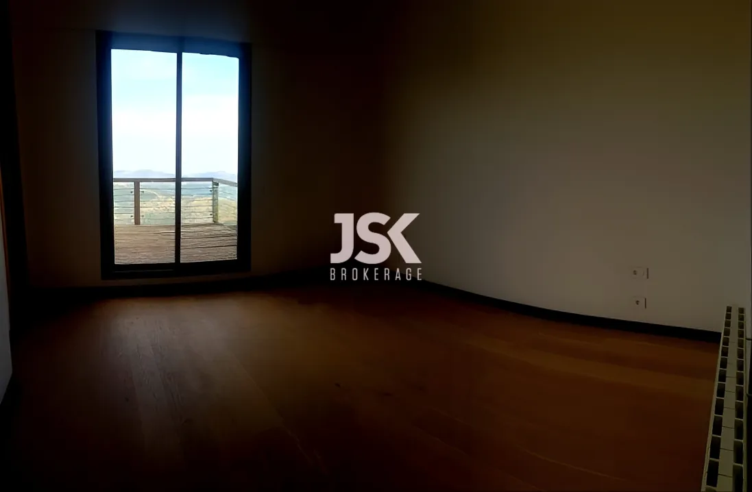 Villa for Sale in Faqra