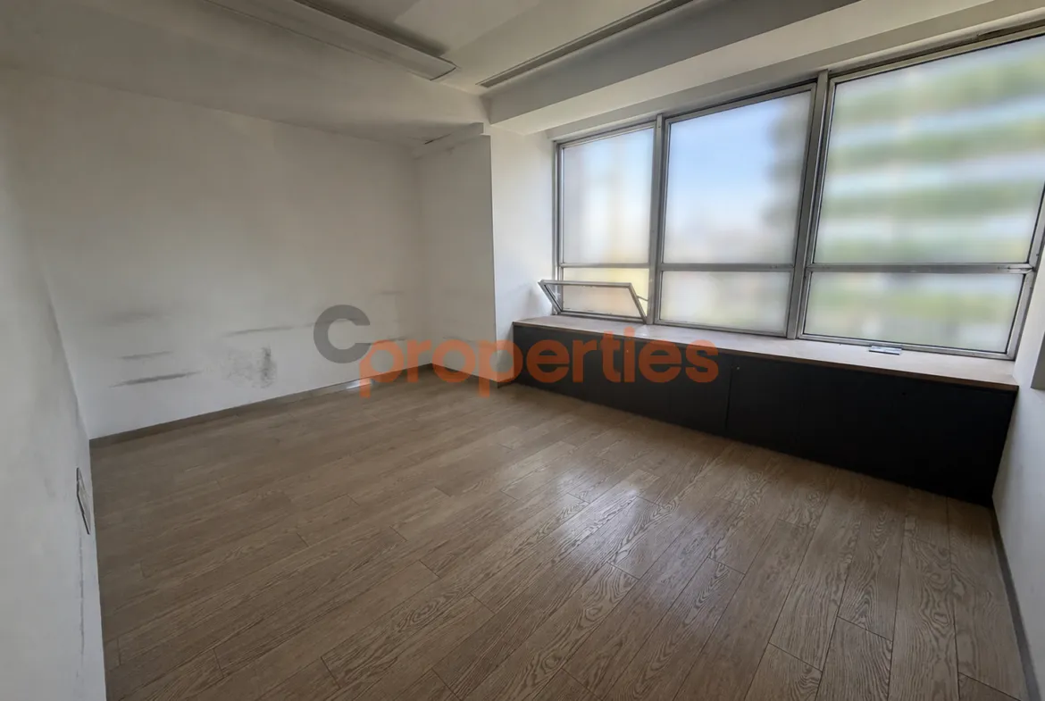 Office for Rent in Saifi Village