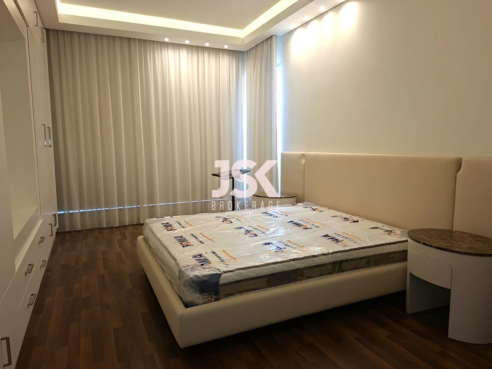 Apartment for Sale in Ain El Tineh
