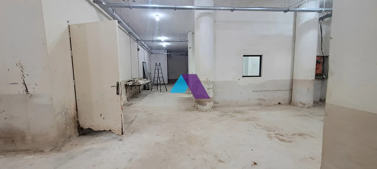 Office for Sale in Zalqa