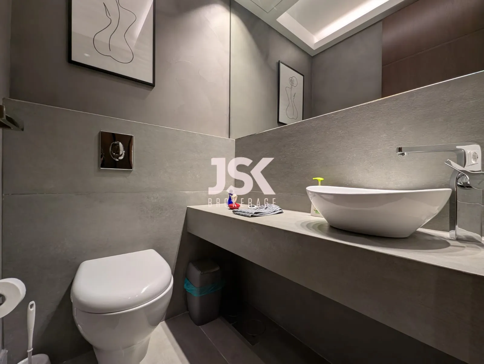 Apartment for Sale in Achrafieh