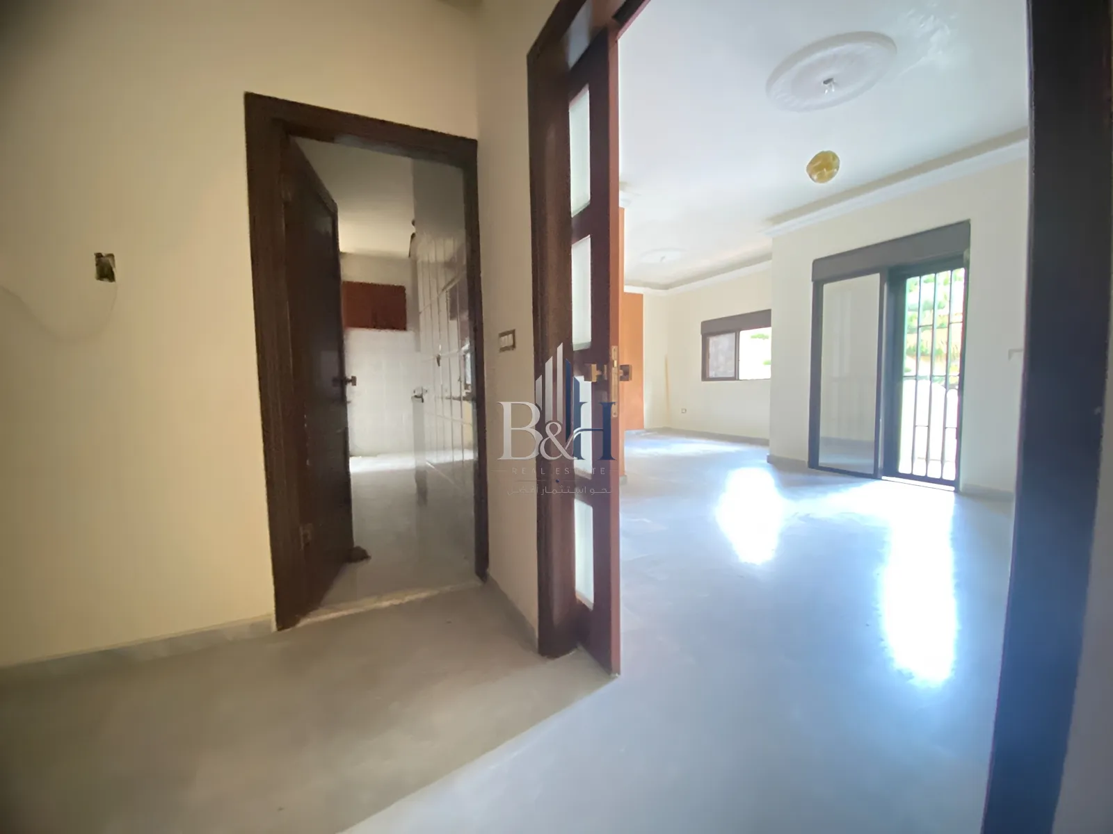 Apartment for sale in Dawhet aramoun, lebanon