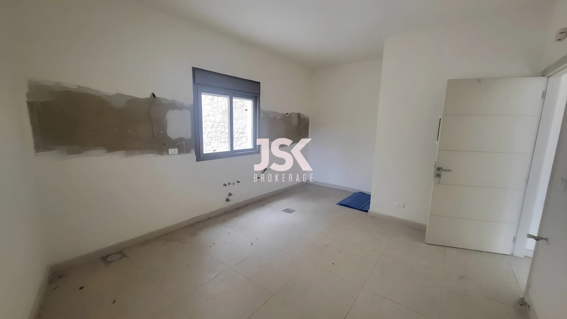 Apartment for Sale in Sahel Aalma - 3 bed, 3 bath