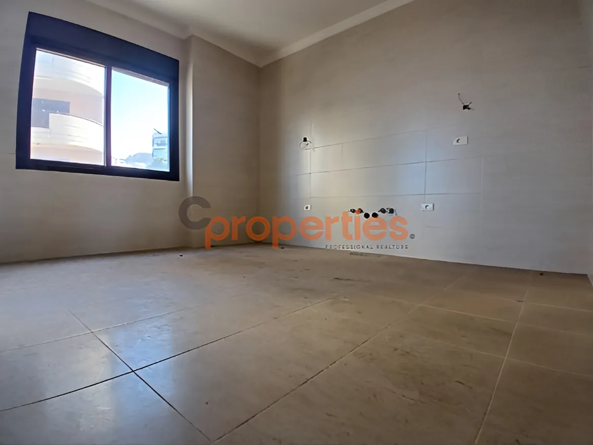 Apartment for Sale in Kfar Yassine