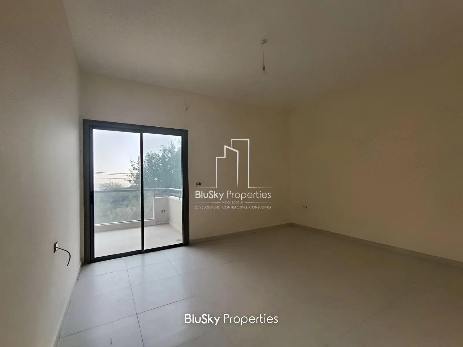 Apartment for Sale in Adma