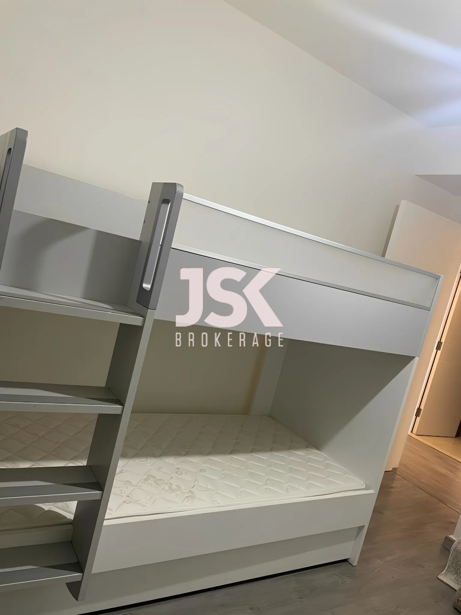 Apartment for Rent in Aatchane, Lebanon