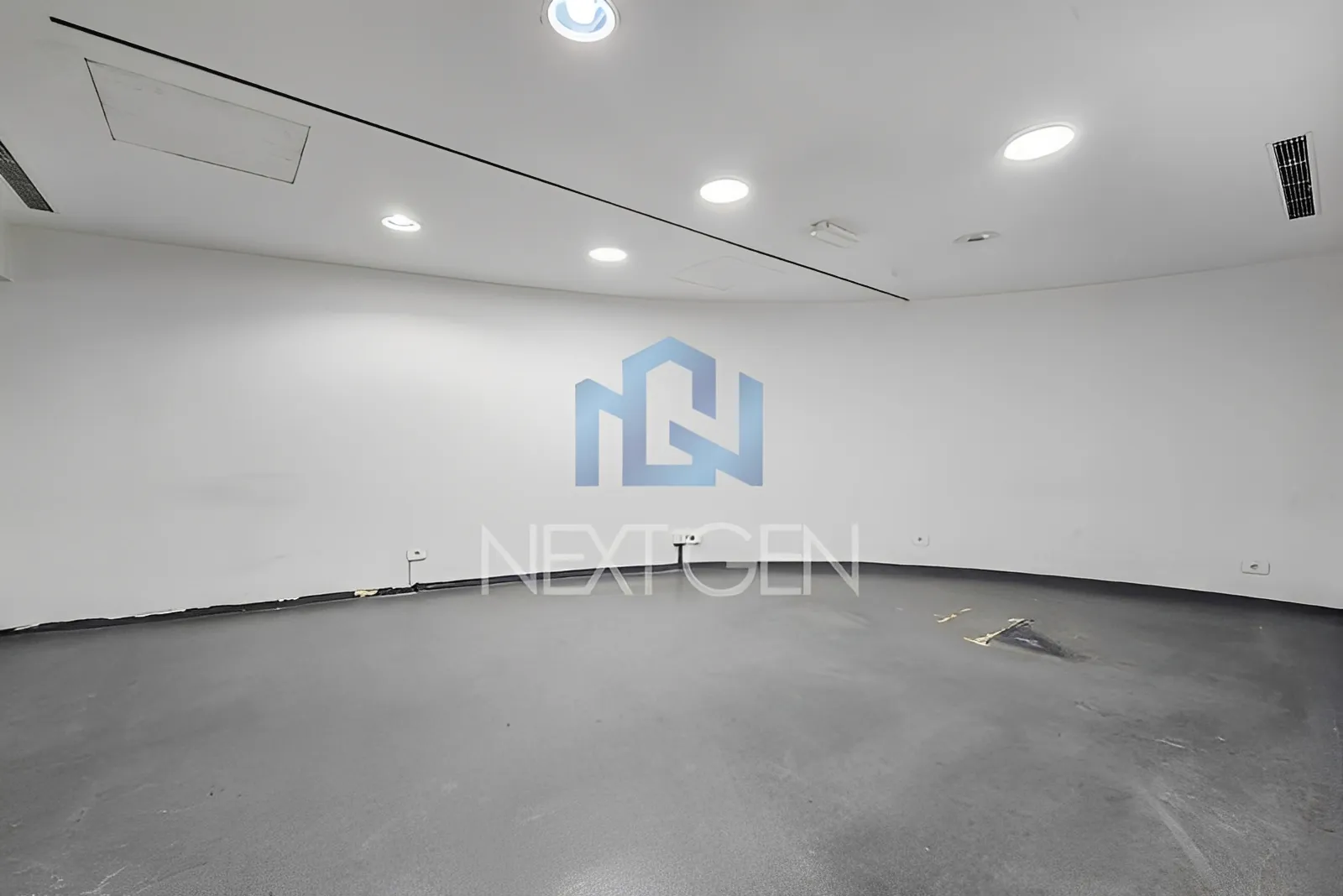 Office for Rent in Achrafieh