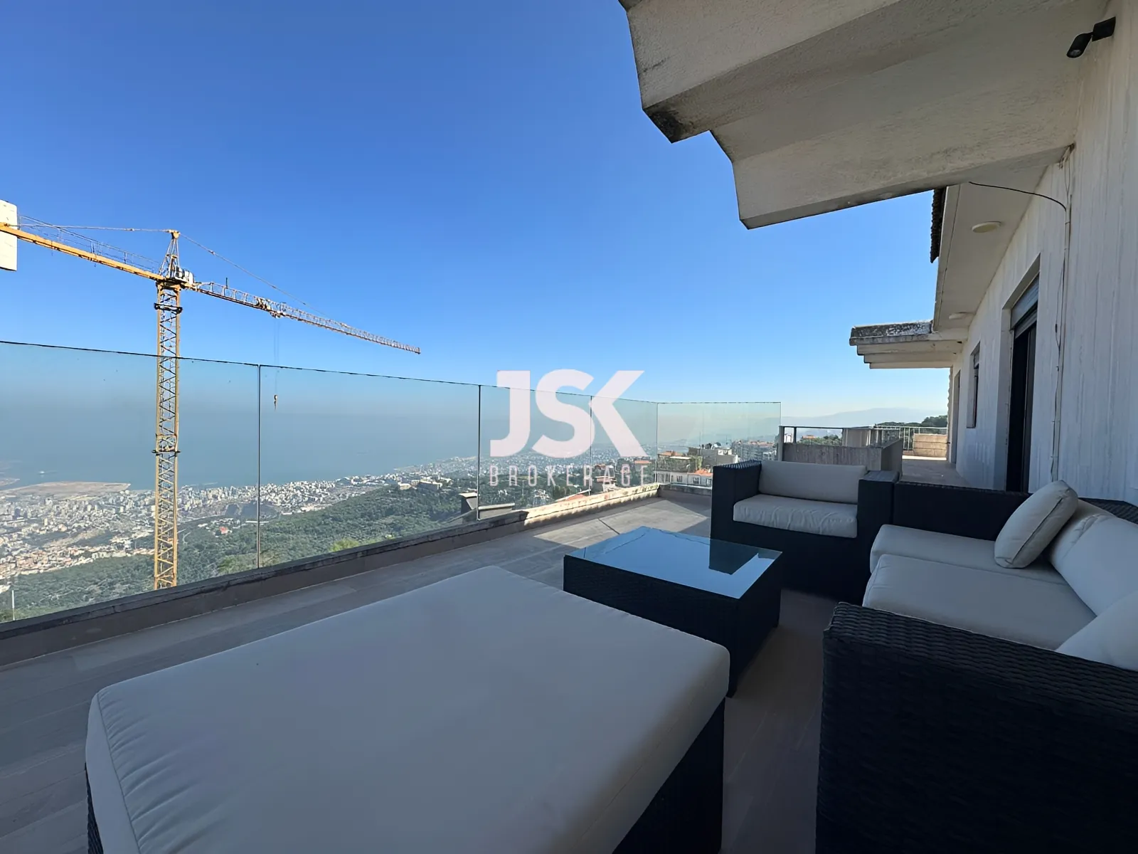 Apartment for Sale in Beit Meri