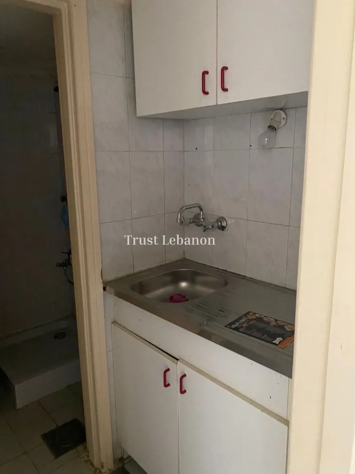 Office for rent in Baouchriyeh, Lebanon