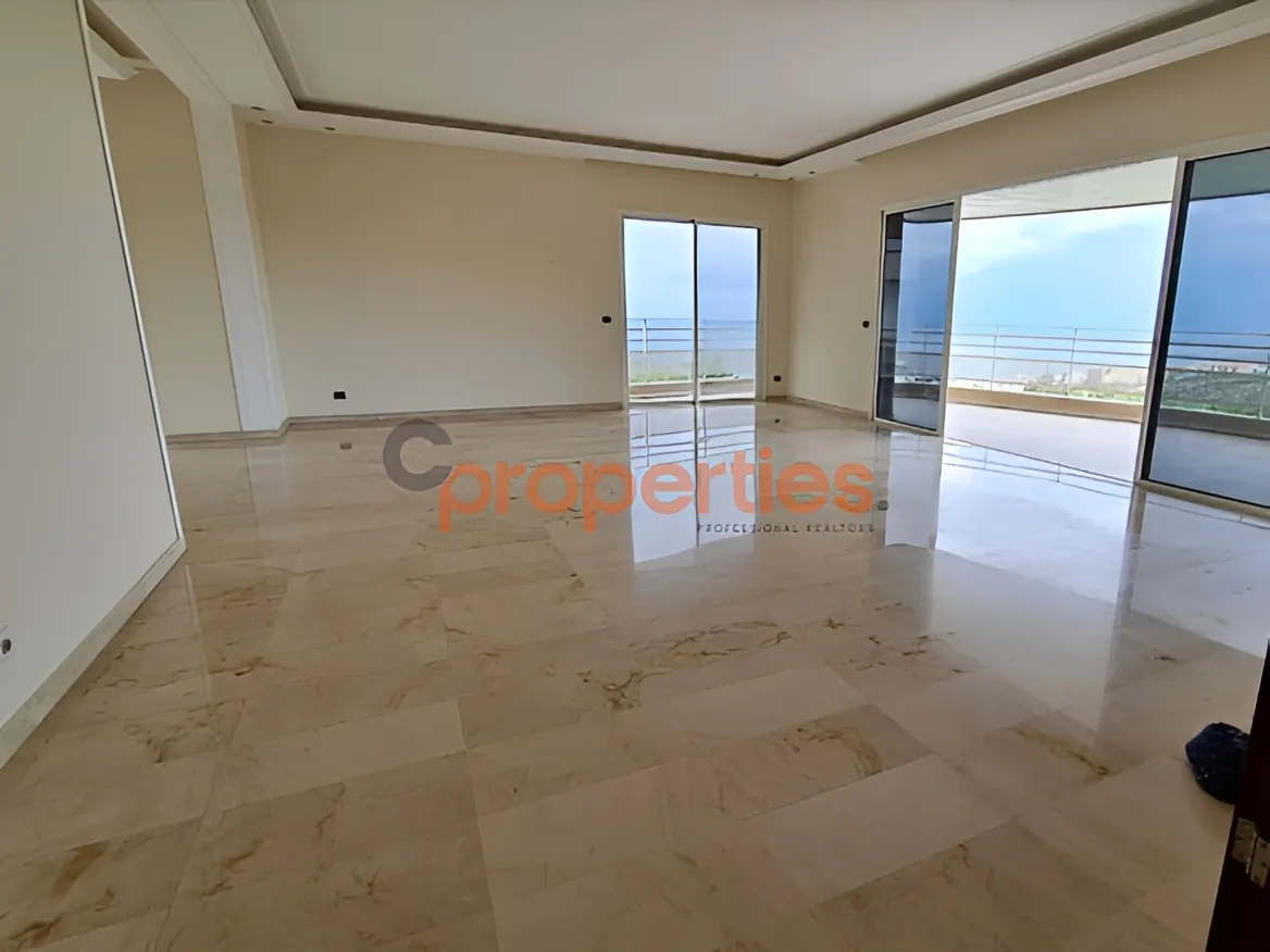 Apartment for Sale in Aaramoun
