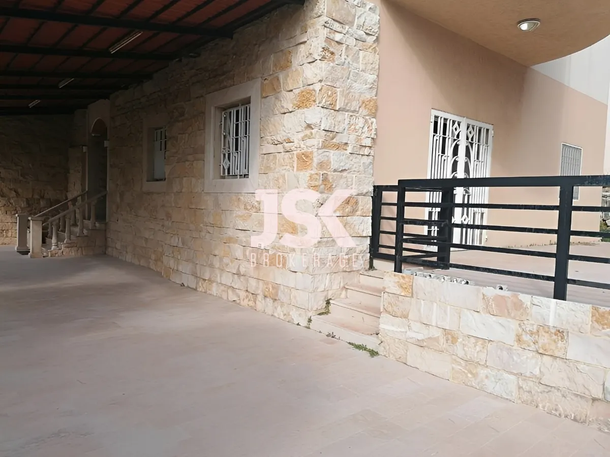 Apartment for Sale in Aamchit, Lebanon - 3 bed, 3 bath