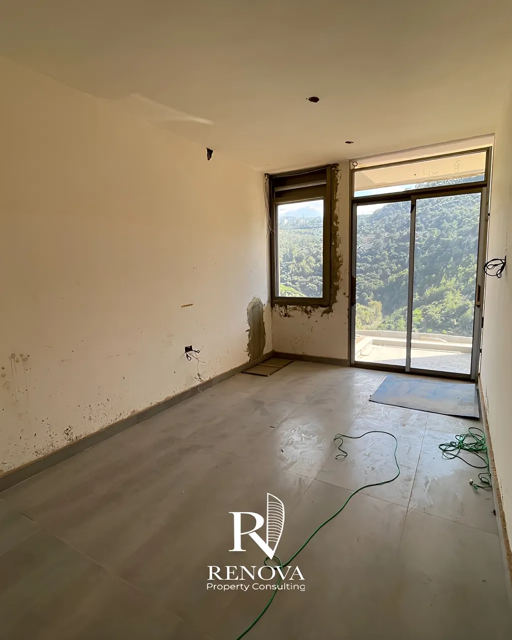 Villa for sale in Mansourieh