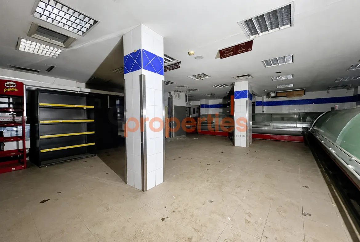 Shop for Rent in Hamra