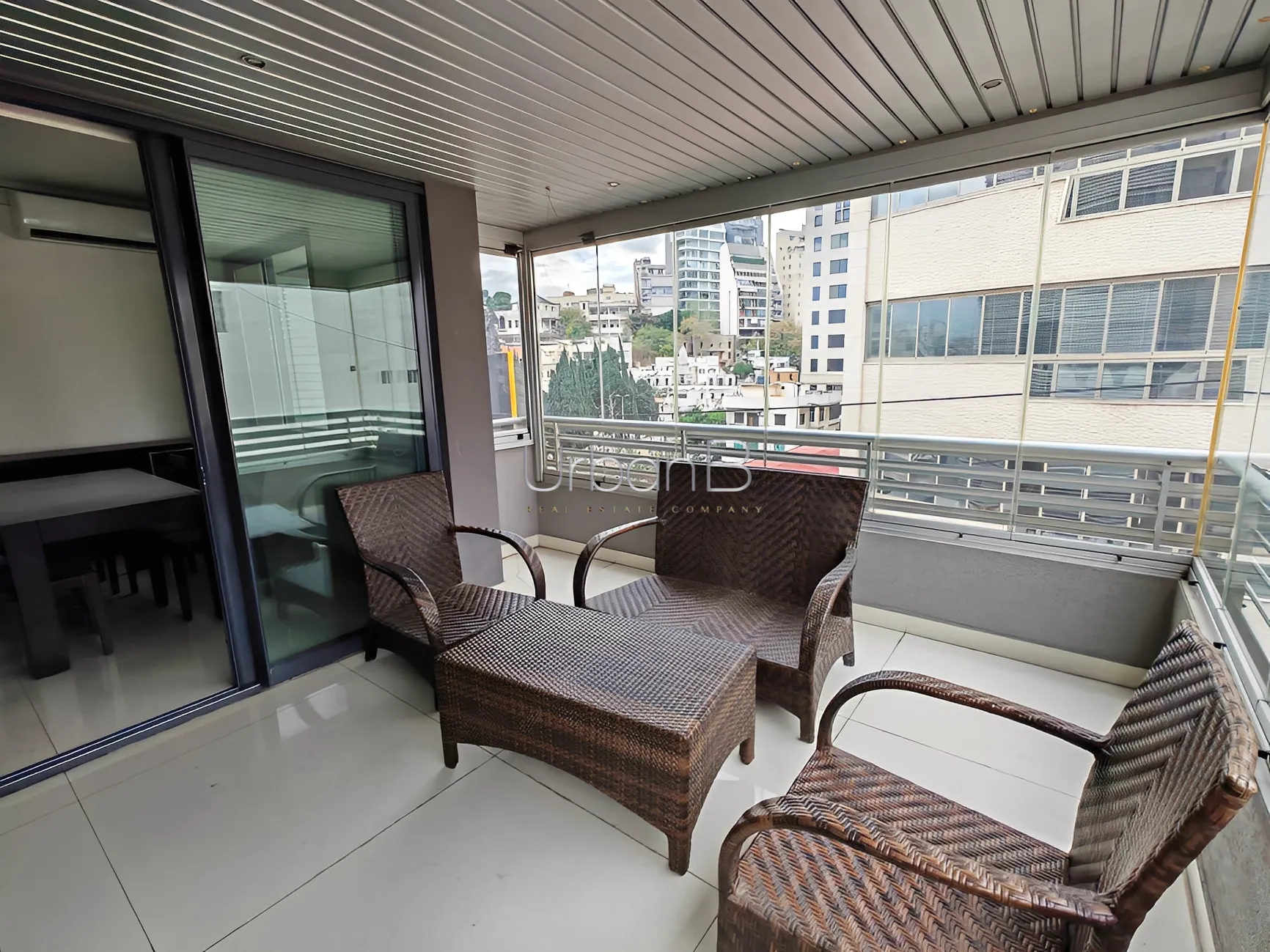 Apartment for Rent in Mar Meter, Achrafieh, Beirut